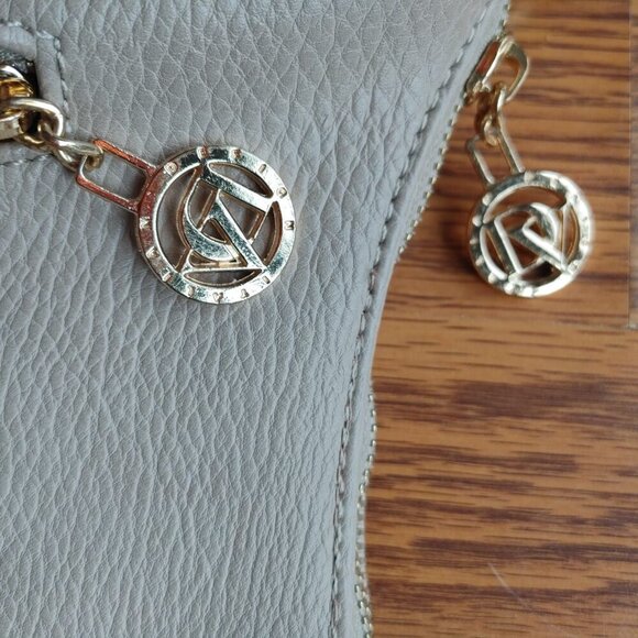 LA DIVA Women's Italian Design Beige Hand Bag Hobo Satchel Purse Zippers - Picture 10 of 12